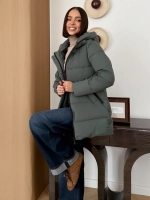 Куртка весенняя удлиненная со съемным капюшоном