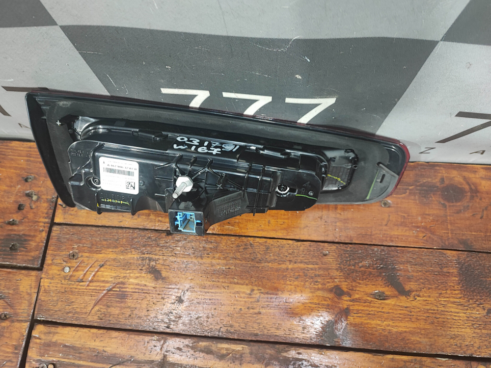 Фонарь задний правый Mercedes GLS (X167) 19-нв Б/У Оригинал A1679063207