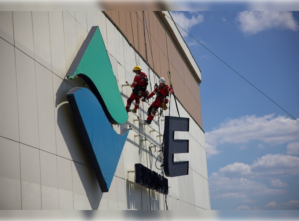 Подсветка и электромонтаж