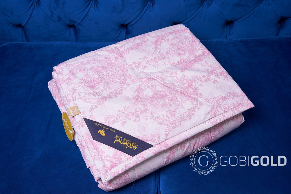 Одеяло стеганое из 100% верблюжьего пуха 200х220 см. (ERDENET) - розовый орнамент