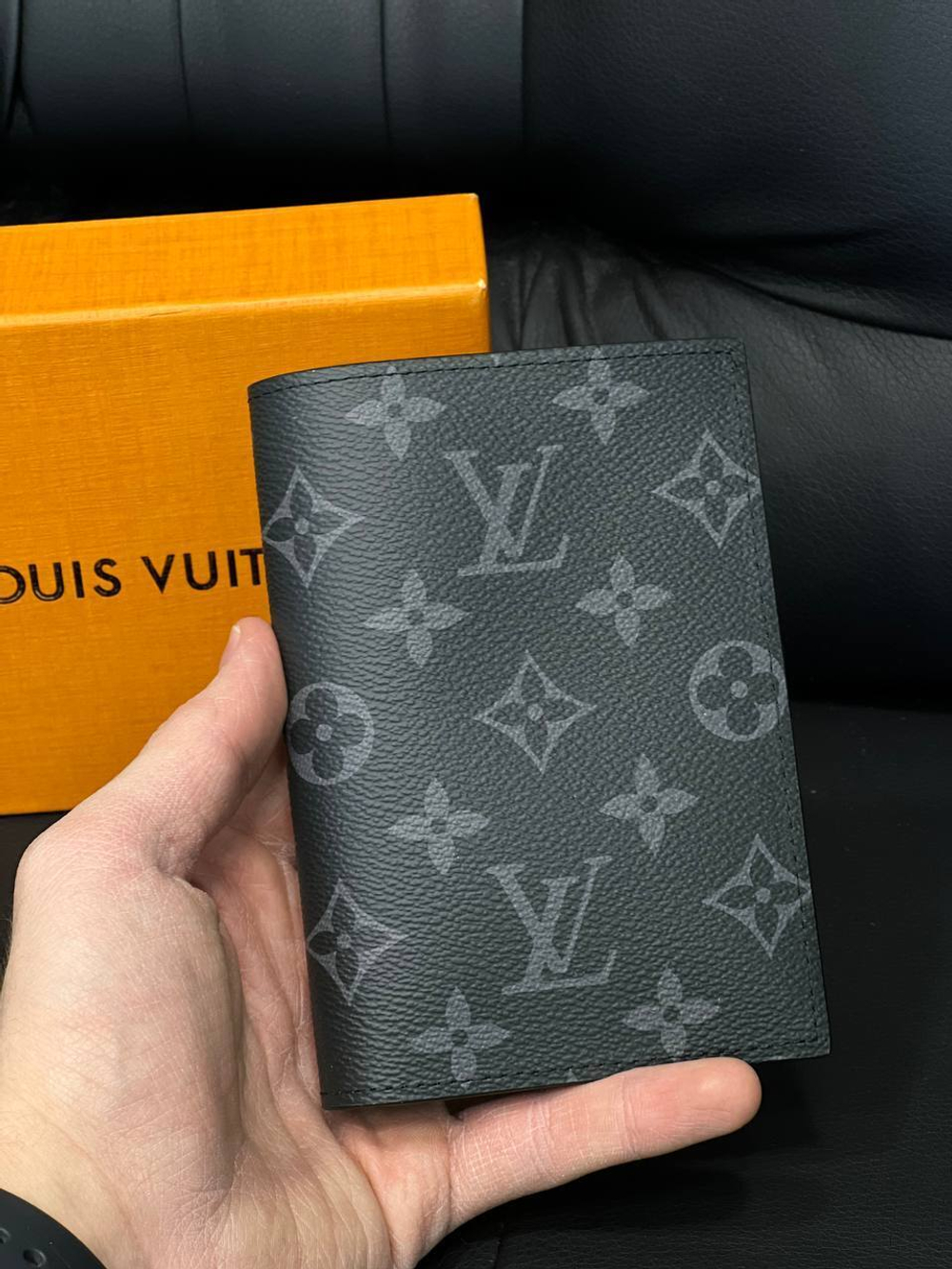 Обложка на паспорт Louis Vuitton