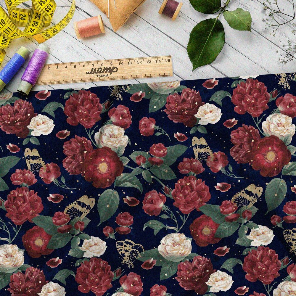 Ткань шелк Армани бархатные маки и белые розы на тёмно-синем фоне