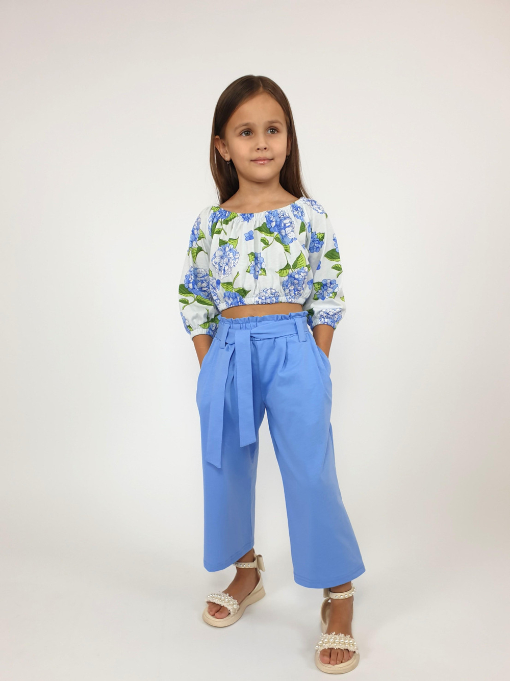 02-95-5 Комплект для девочки (футболка и брюки)