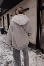 Пуховик средней длины из шерсти с капюшоном