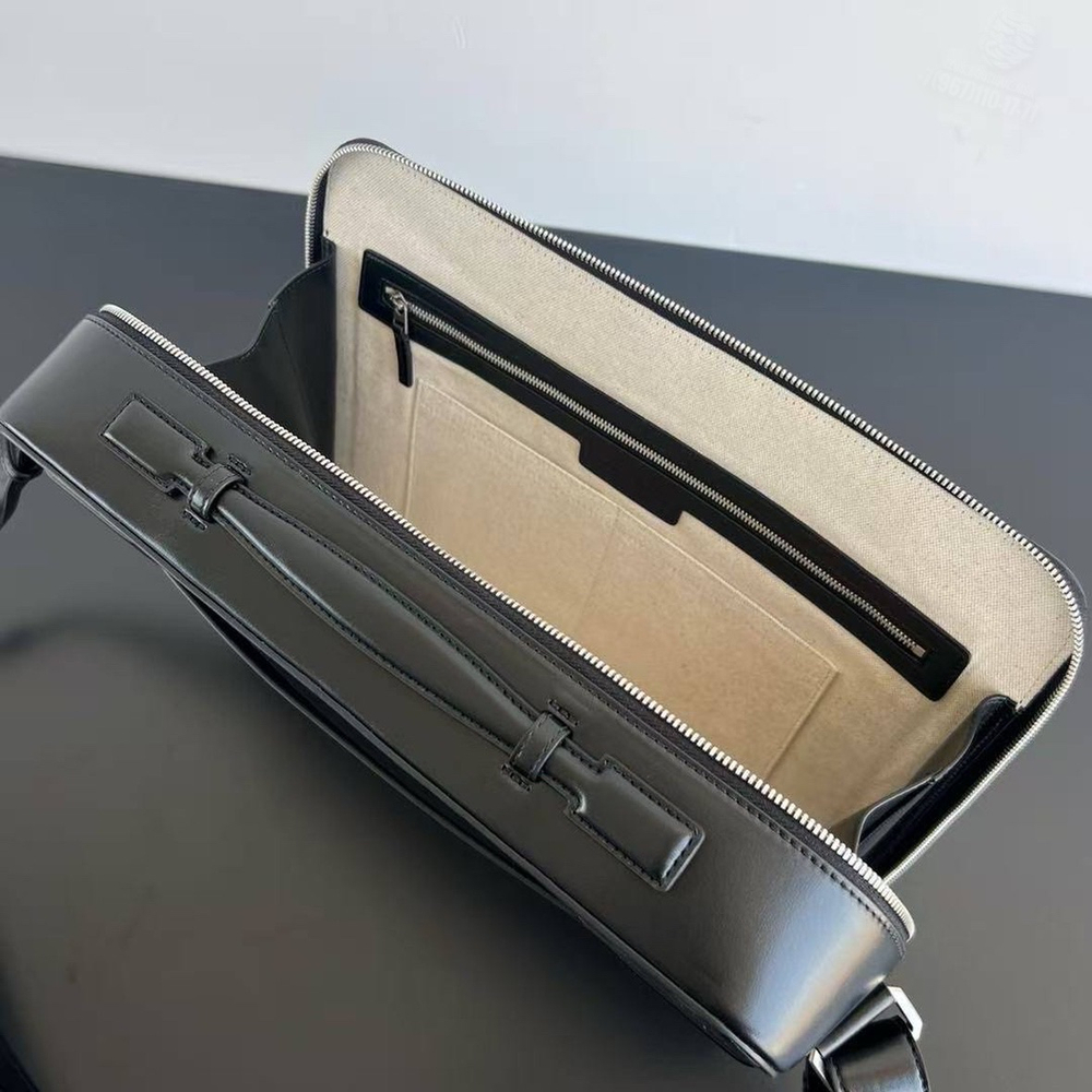 Портфель Bottega Veneta