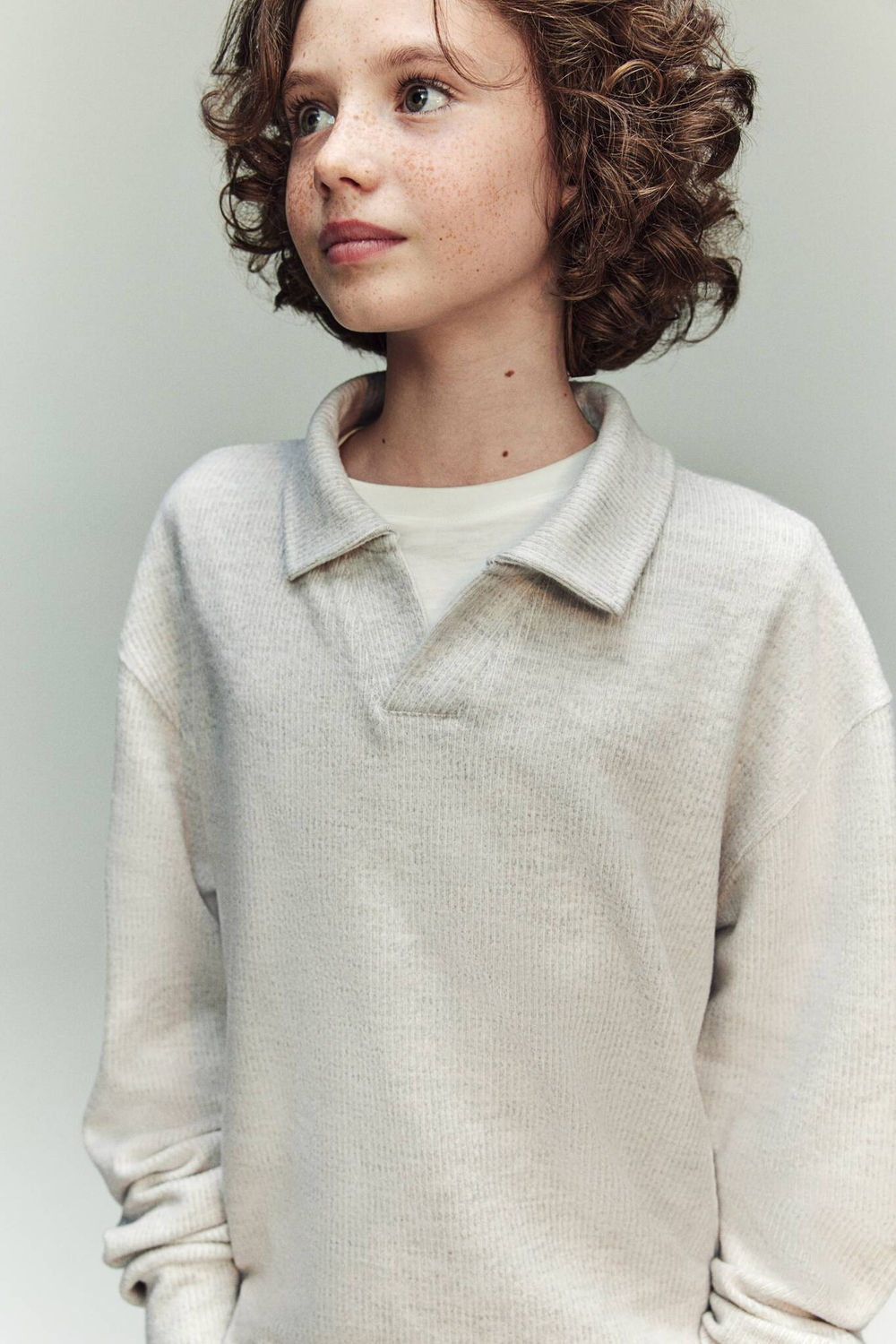 H&M Свитер-поло, светло-серый