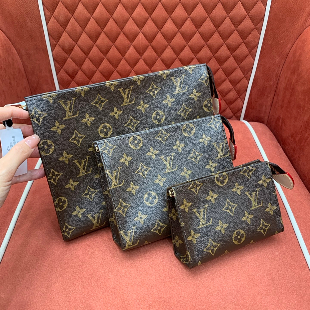 Louis Vuitton Trio Toilet Pouch