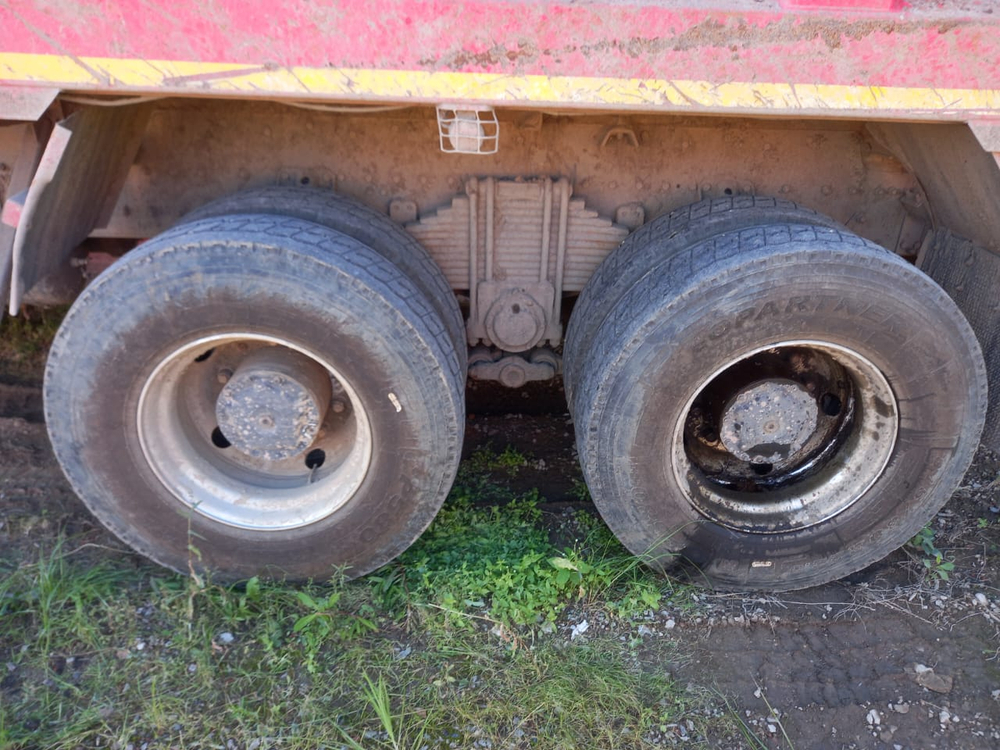 HONGYAN 908 8x4 Самосвал CQ3406HV39 (Дизельный, 8,7 л, 387 л.с., МТ)