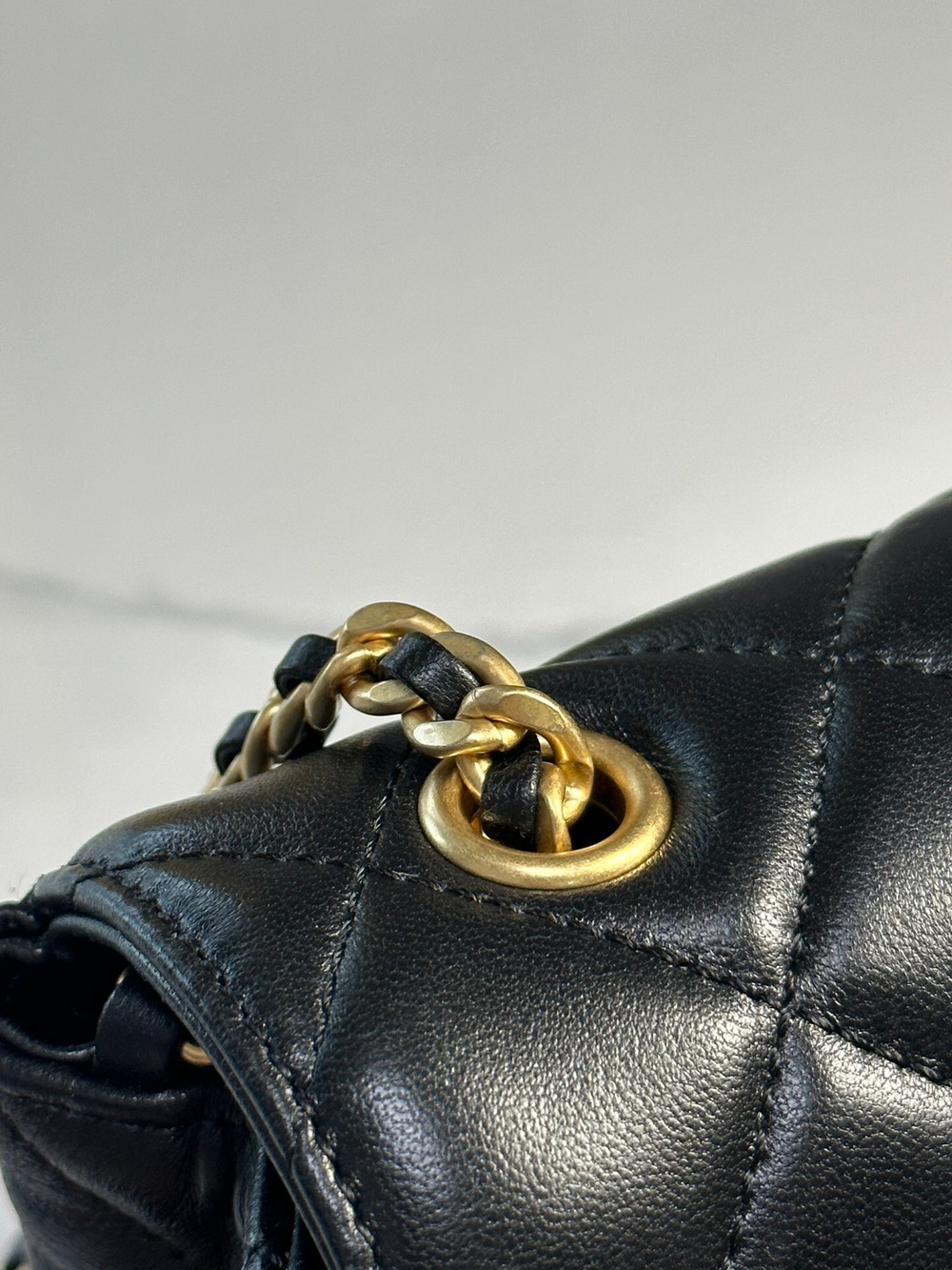 Chanel Bag 19 cm