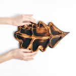 Деревянная менажница "дубовый лист" из кедра для подачи блюд и закусок. MG79