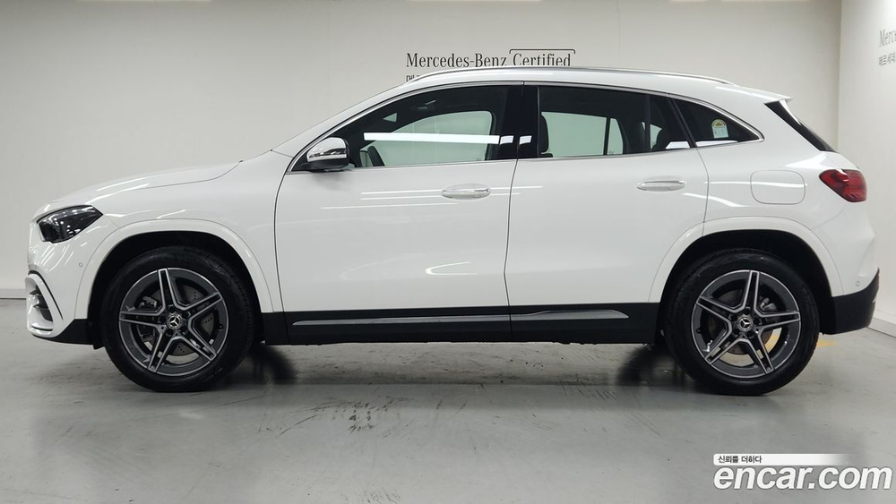 Mercedes-Benz GLA-Class H247 GLA250 4MATIC (02.2024)