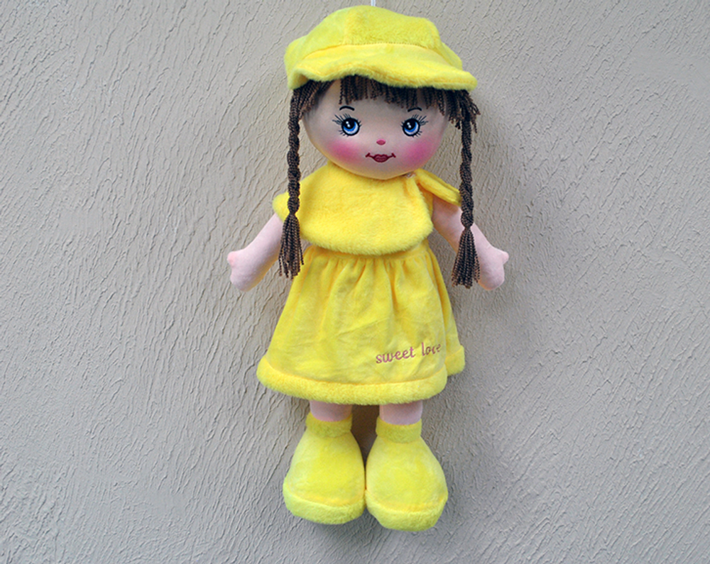 Кукла в платье с меховым воротником № 1 22x61x17см. (Hand)