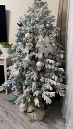 Заснеженная елка «Аляска» (Литая+пвх) 270 см / 2.7 м