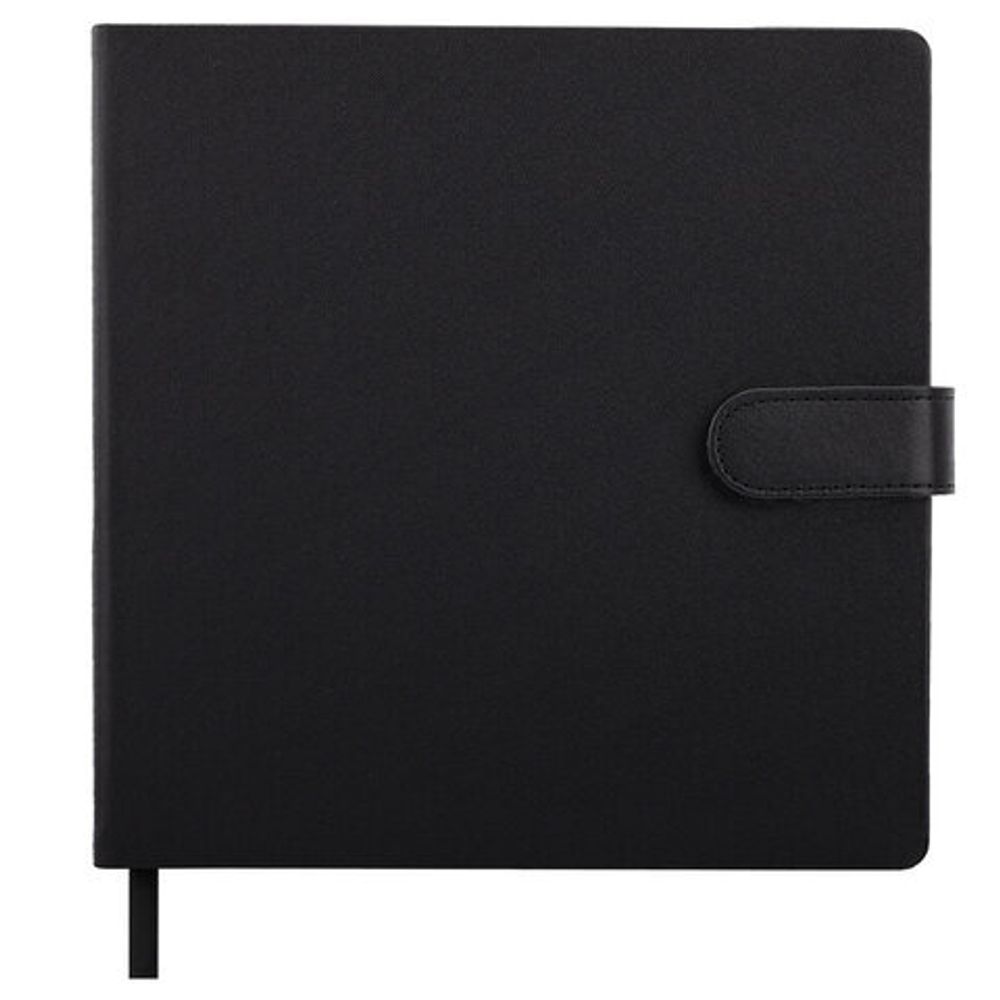 Скетчбук, слоновая кость 140 г/м2, 200х200 мм, 80 л., КОЖЗАМ, застежка, BRAUBERG ART CLASSIC, черный, 116462