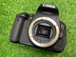 Canon Rebel T4i Kit 18-55mm IS II 14.000 кадров