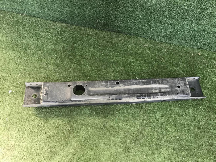 Усилитель передний Range Rover Vogue 4 (2012-2022)