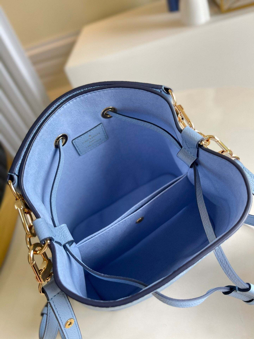 Louis Vuitton NeoNoe BB