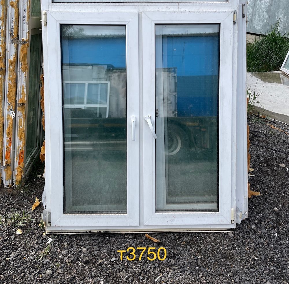 Окно Пластиковое Б/У 141(в) х 119(ш)
