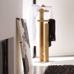 Камердинер Lugos'Art из массива дуба