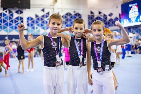 Форма для спортивных гимнастов