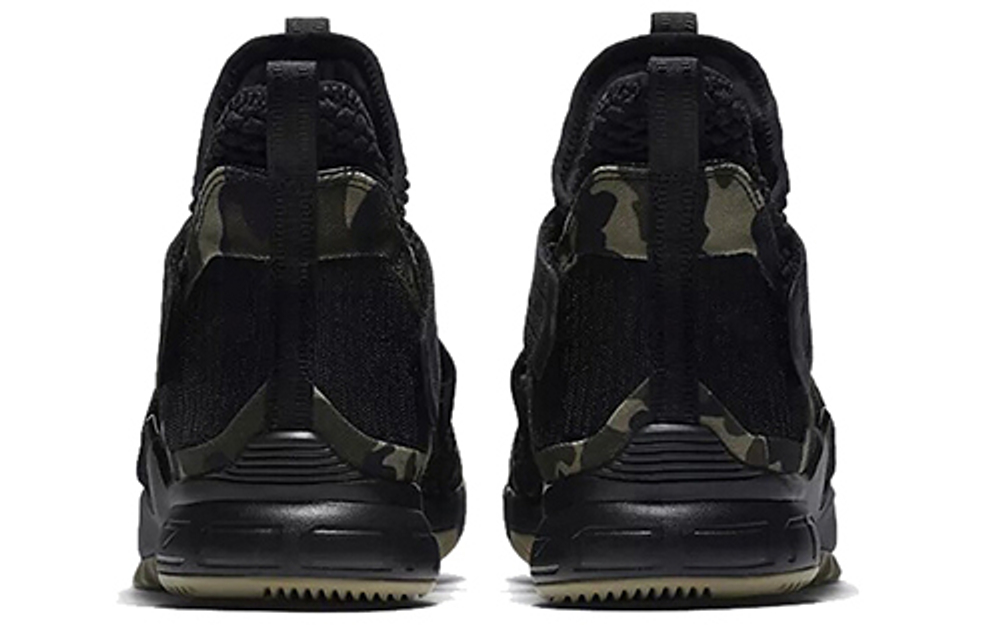 Кроссовки Nike Zoom Soldier 12 Lebron Camo