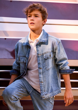 джинсовая куртка