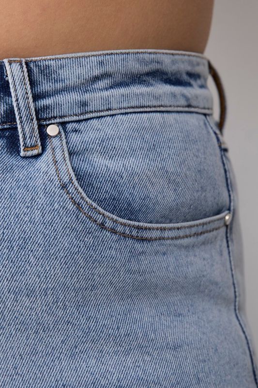 Джинсы mom fit, светло-голубой