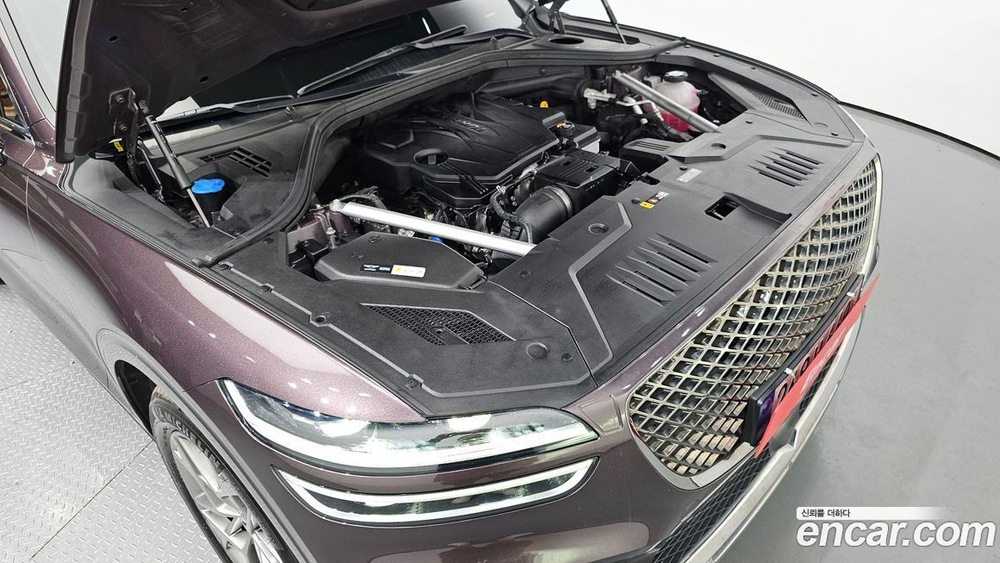Genesis GV70 2.5T Бензин 2WD (04.2022)