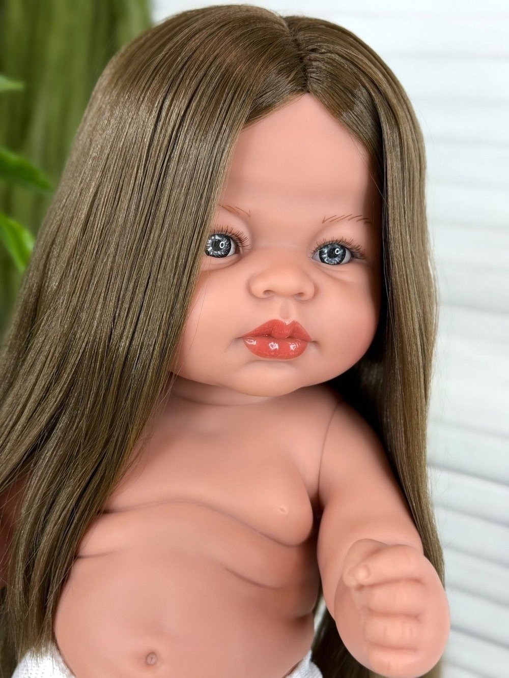 Кукла Manolo Dolls виниловая Carabonita без одежды 47см (7308A1)