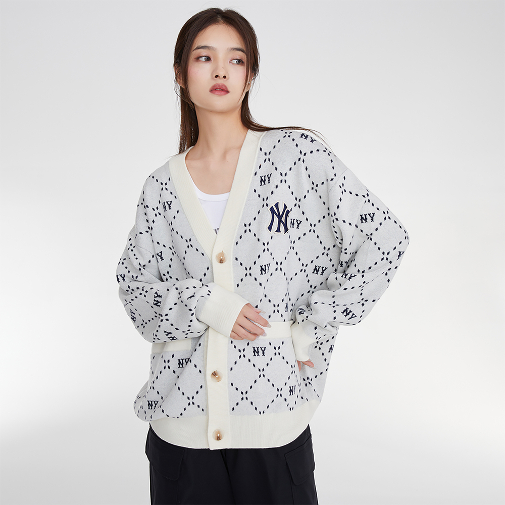 Свитеры MLB V, 3AKCM0134-50CRD