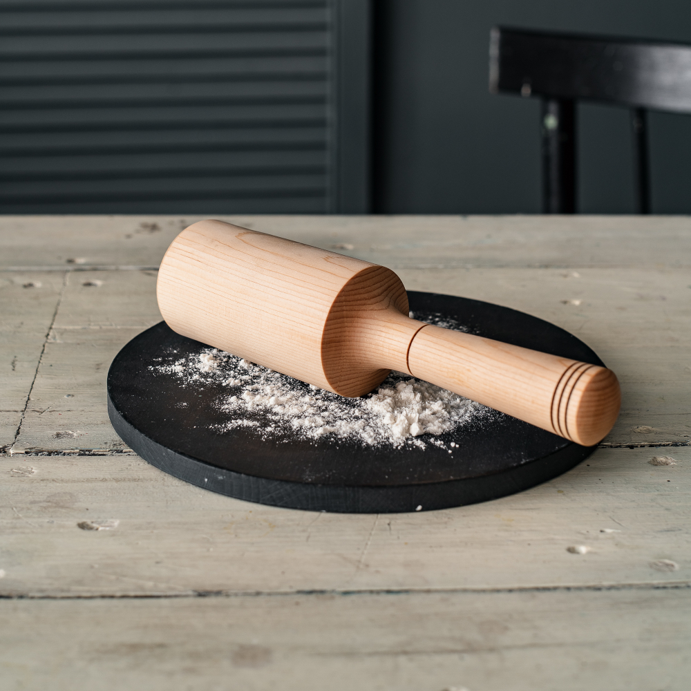 Деревянная толкушка для овощей из древесины кедра RP51