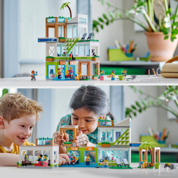 LEGO City - Многоквартирный дом 60365