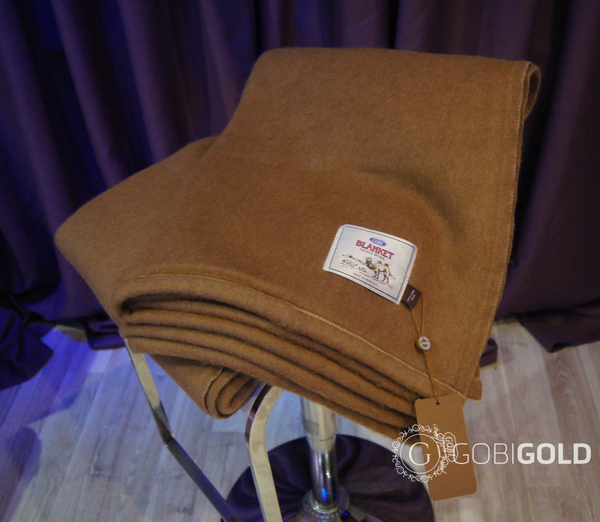 Одеяло тканое из 100% верблюжьей шерсти GOBI 150x200 см. - камел (2022)