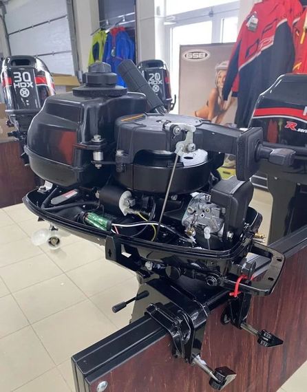 2х-тактный лодочный мотор HDX R SERIES T 6.2 BMS Б/У