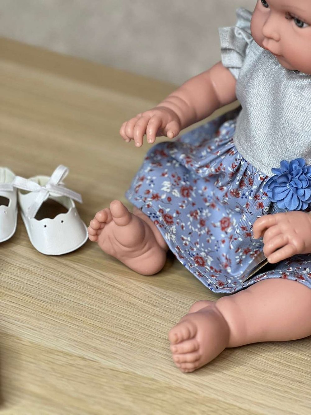 Кукла LAMAGIK виниловая 45см Alicia (46609)