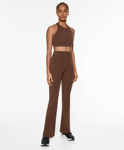 OYSHO Компрессионные брюки клеш Flare Compressive Raise Up, коричневый