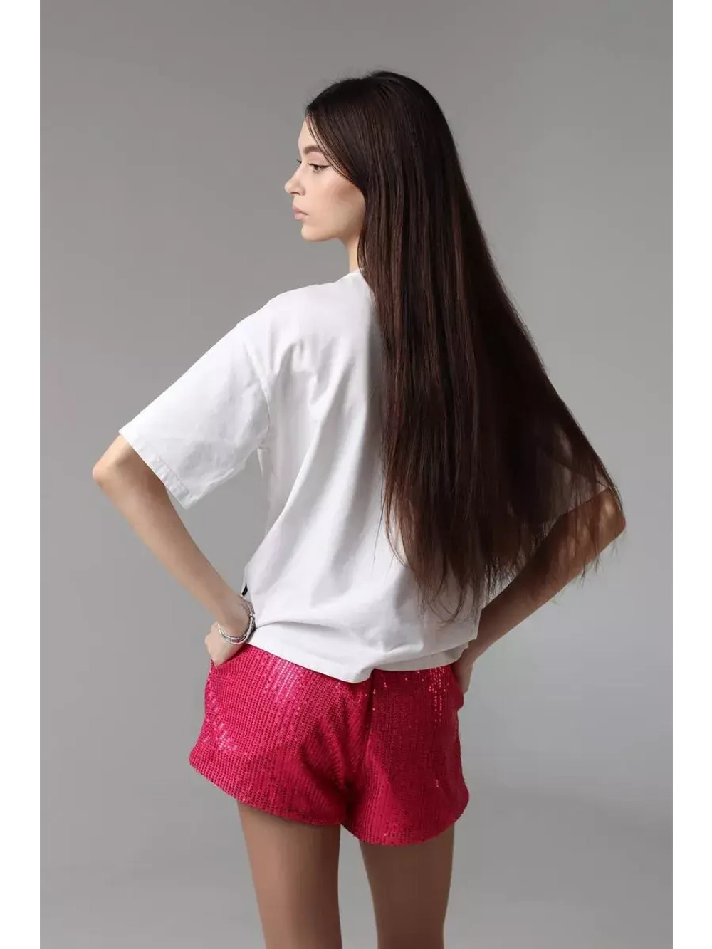 Шорты с пайетками летние