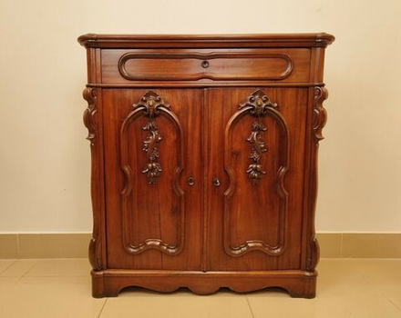 Винтаж: Комод с распашными дверцами