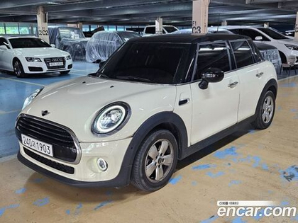 Mini Cooper 5 дверей Basic (03.2020)