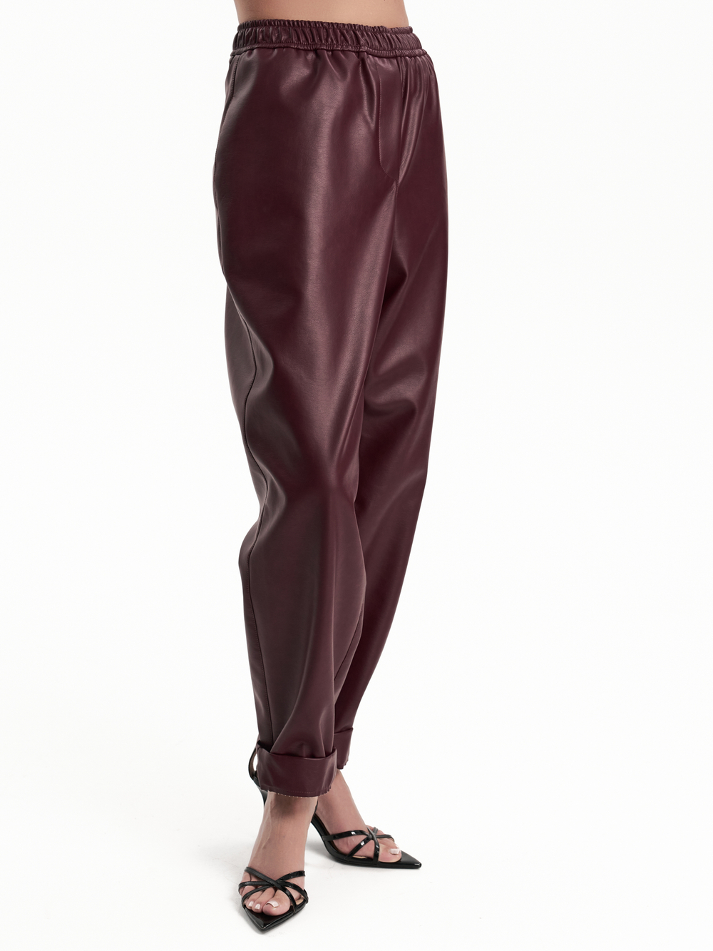 Брюки экокожа в бордовом цвете