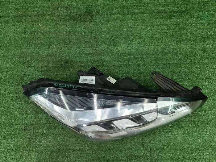 Битая Фара правая Chery Tiggo 7 Pro (2020-н.в.) LED