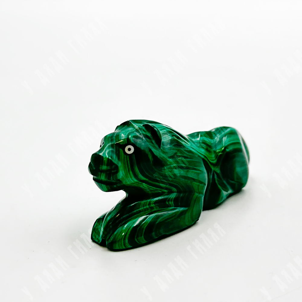 Львенок. Статуэтка и натурального. Малахит, резьба, полировка. Конго, Центральная Африка. Серед. ХХ