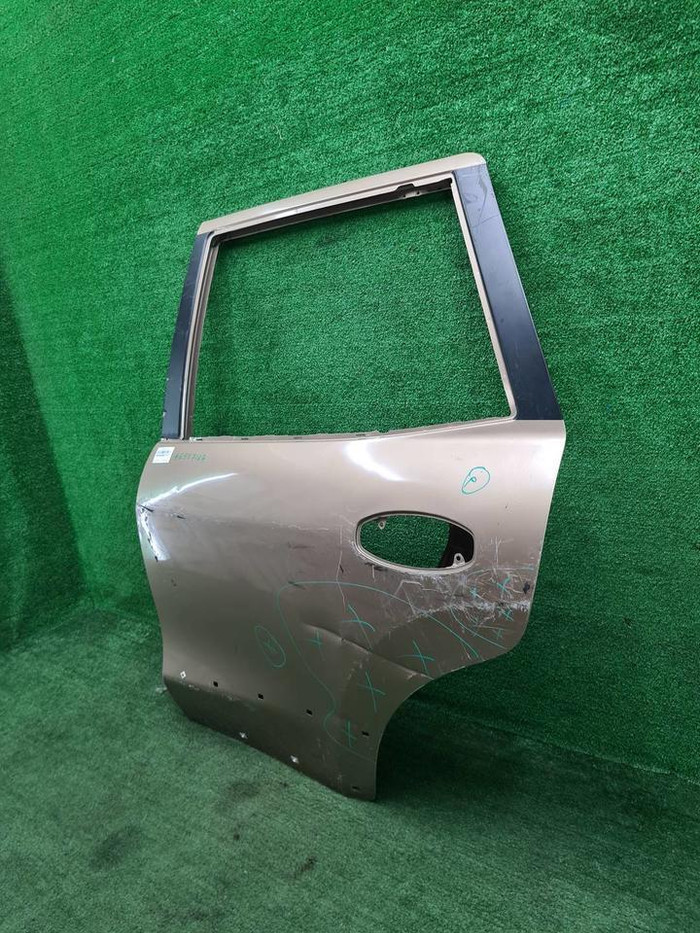 Дверь задняя левая Hyundai Santa Fe 1 (2000-2012)