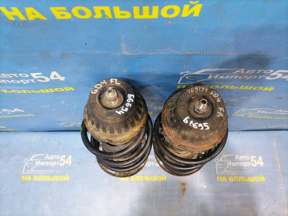 Стойка передняя левая Honda FIT 2001-2007