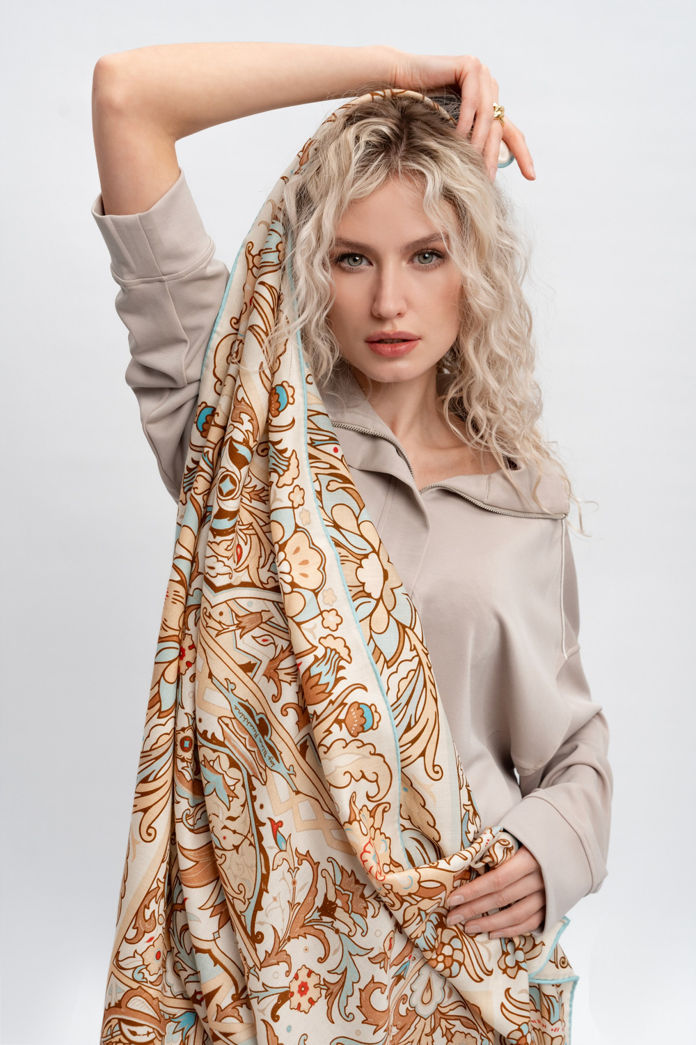 Шаль «Арабески» 100% шерсть