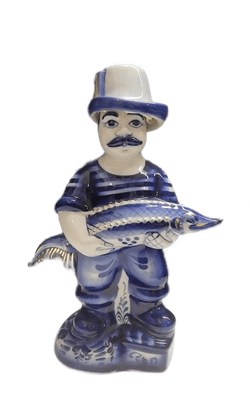 Штоф. Рыбак. Гжель: Гжельский фарфоровый завод. Фарфор, подглазурная кобальтовая роспись, золото. 20