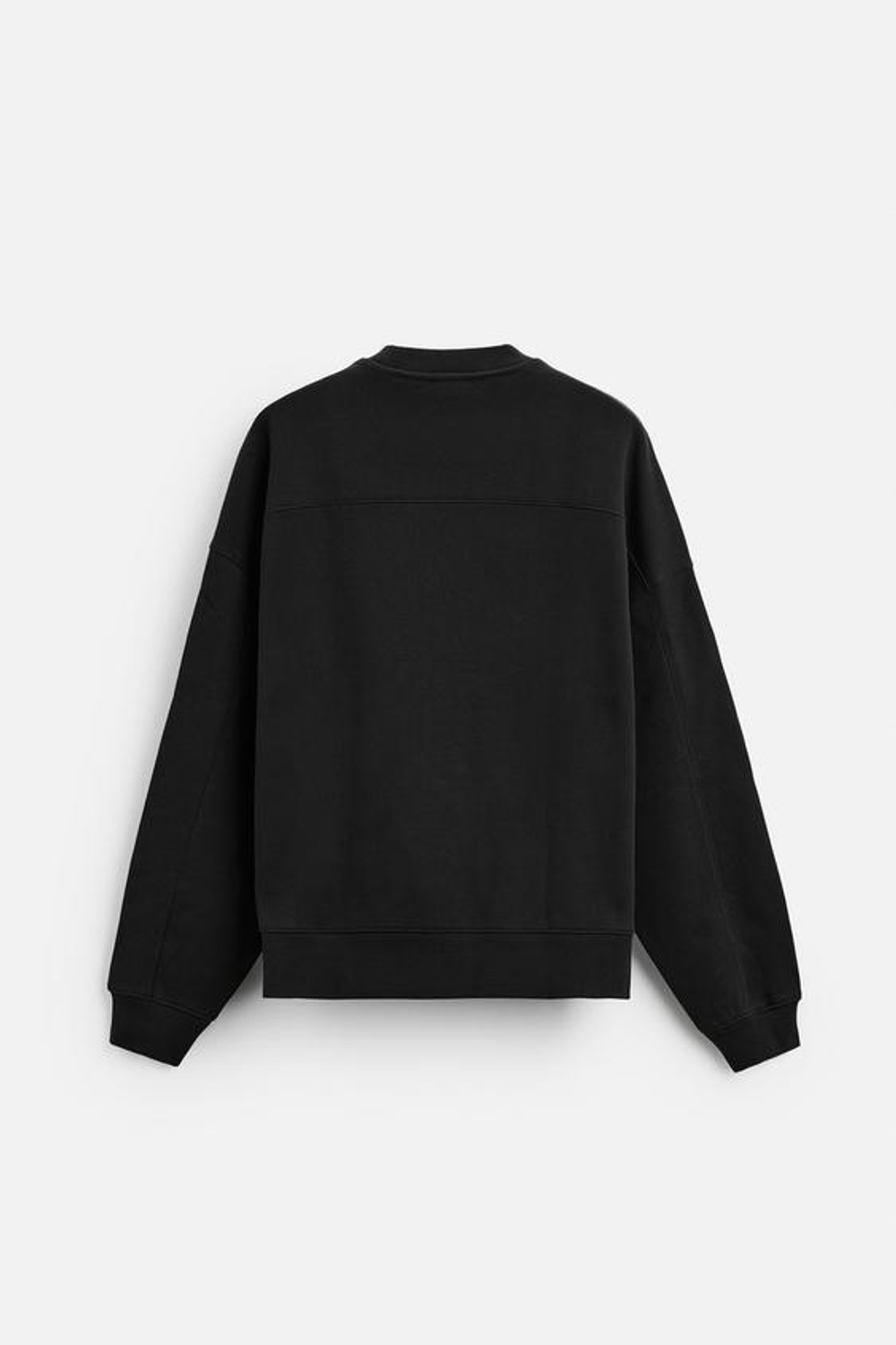 ZARA ТОЛСТОВКА СВОБОДНОГО КРОЯ С КРУГЛЫМ ВЫРЕЗОМ, ЧЕРНЫЙ