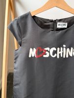 Платье Moschino, 140