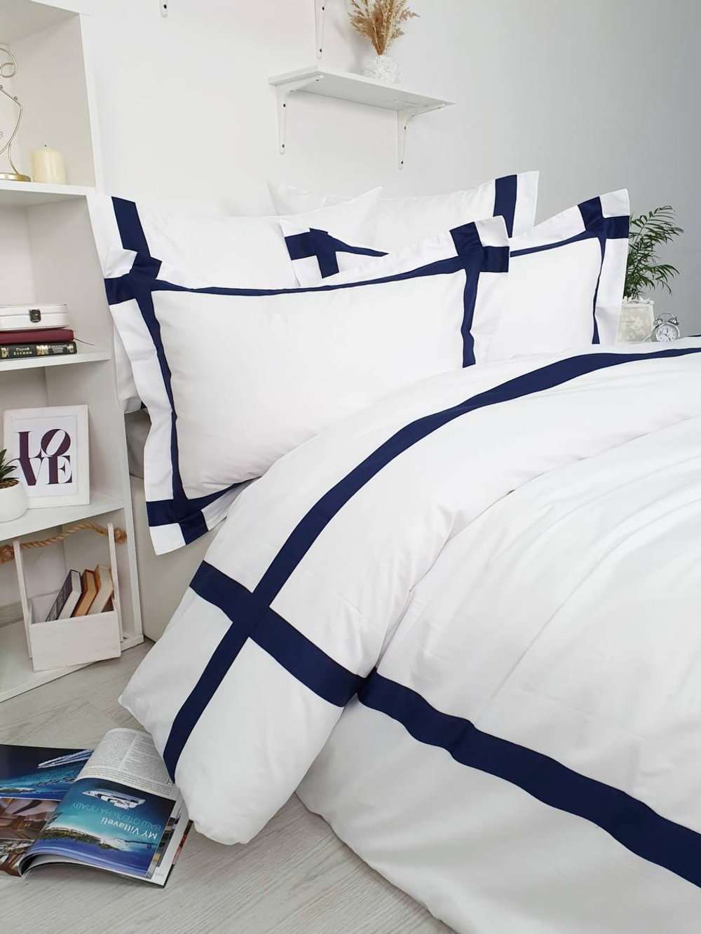 Постельное белье семейное Tivolyo home Banda белое/синее