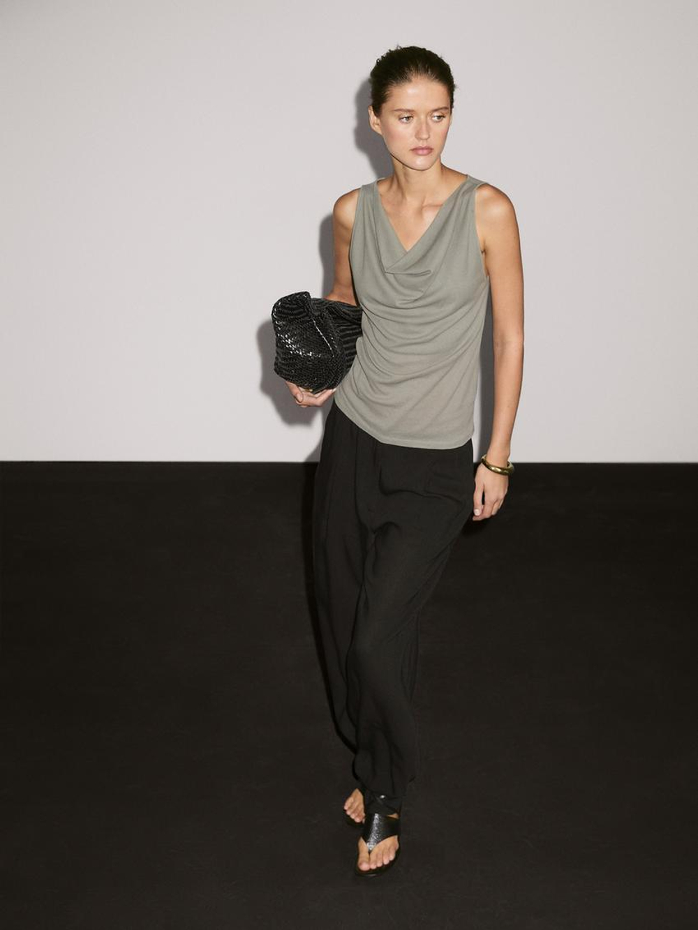 Massimo Dutti Топ с открытыми плечами, пастельно-зеленый